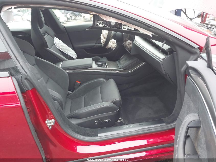 2025 Tesla Model S Plaid