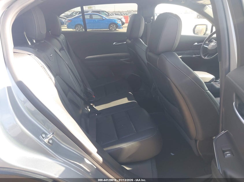 VIN 1GYFZDR47RF213657 2024 CADILLAC XT4 AWD PREMIUM LUXURY