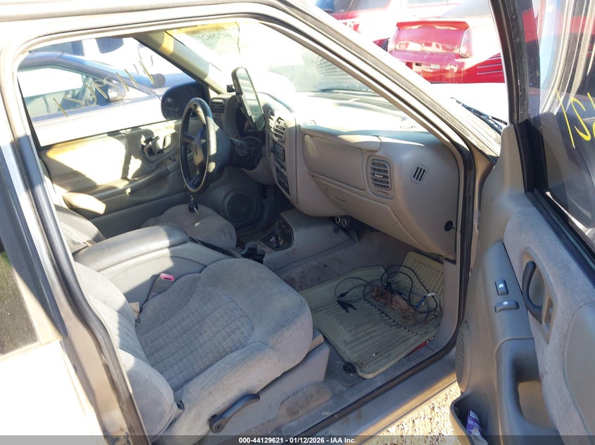 1999 Chevrolet S-10 Ls