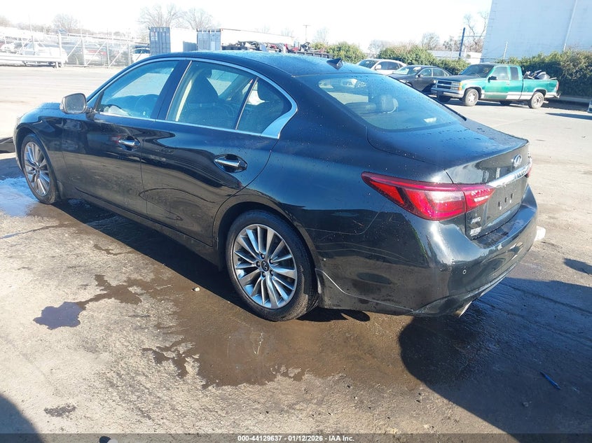 2021 Infiniti Q50 Luxe Awd
