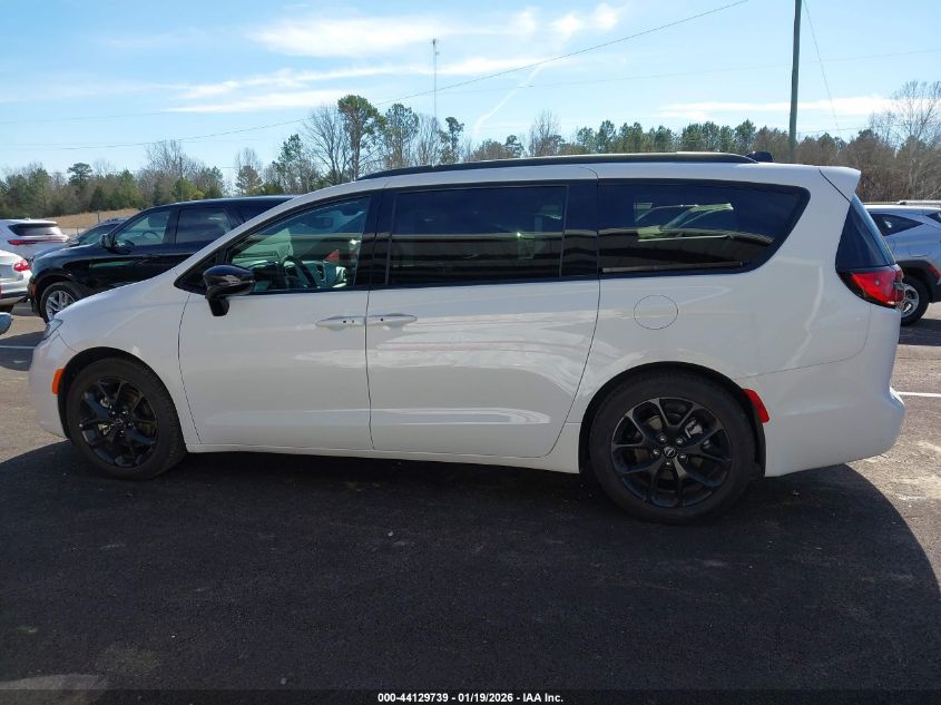 2026 Chrysler Pacifica - 2C4RC1GG8TR161942