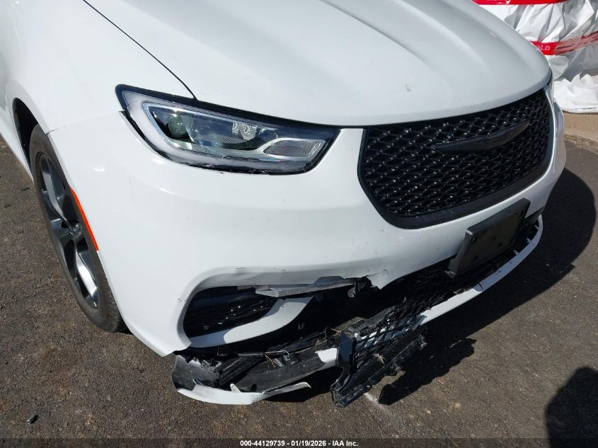 2026 Chrysler Pacifica - 2C4RC1GG8TR161942