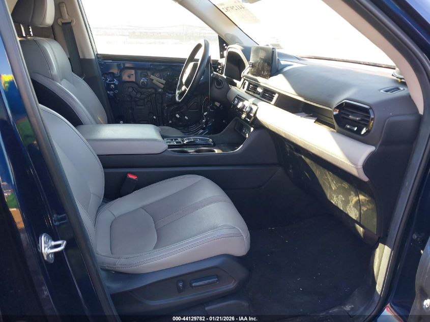 2025 Honda Pilot Touring