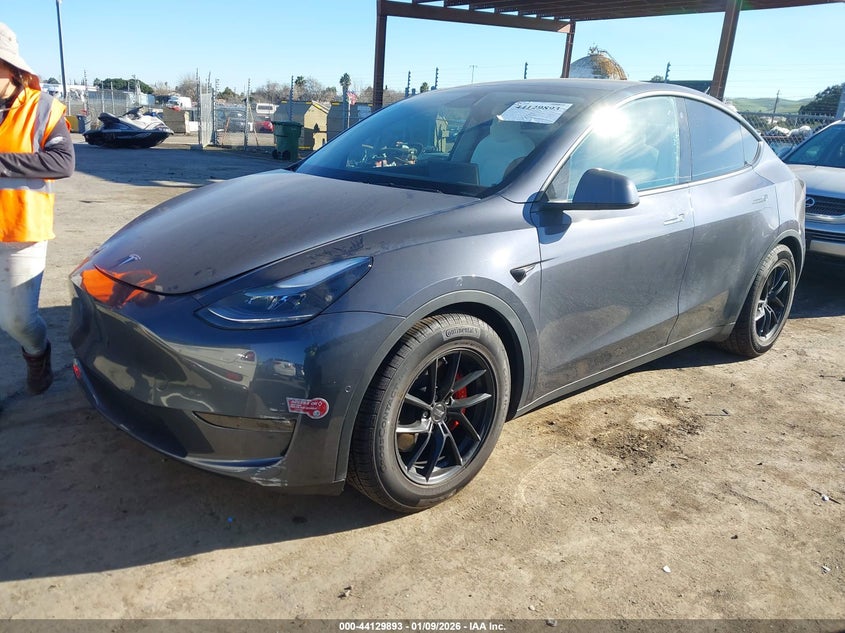 2022 Tesla Model Y Performance Dual Motor All-Wheel Drive