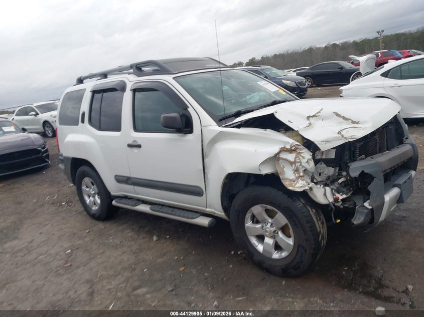 2013 Nissan Xterra S