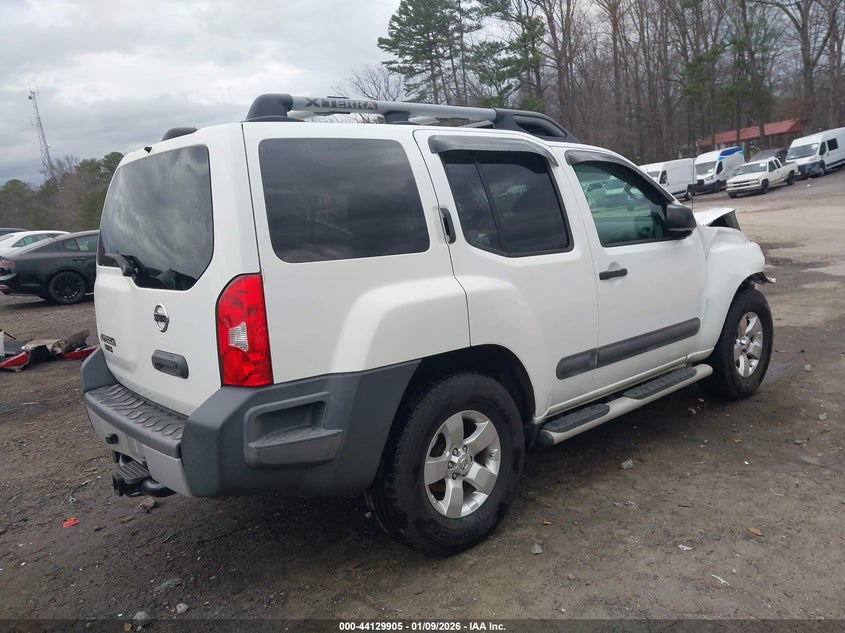 2013 Nissan Xterra S