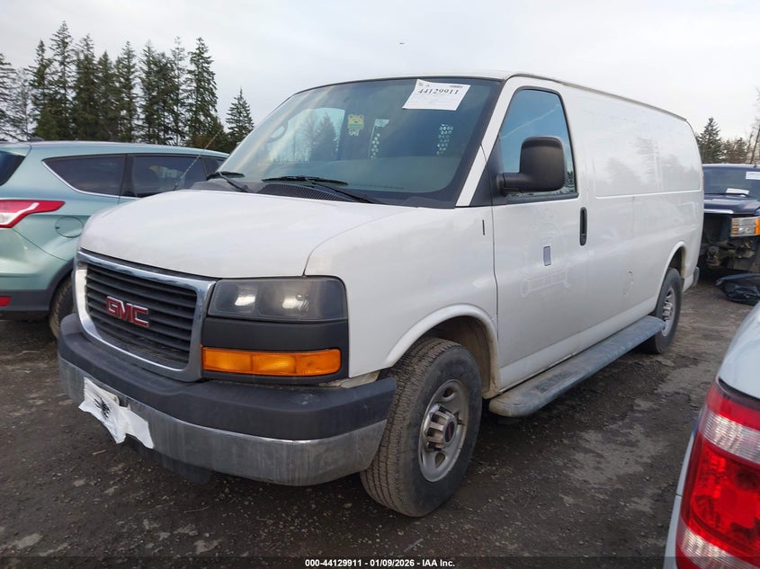 2014 GMC Savana 2500 Work Van