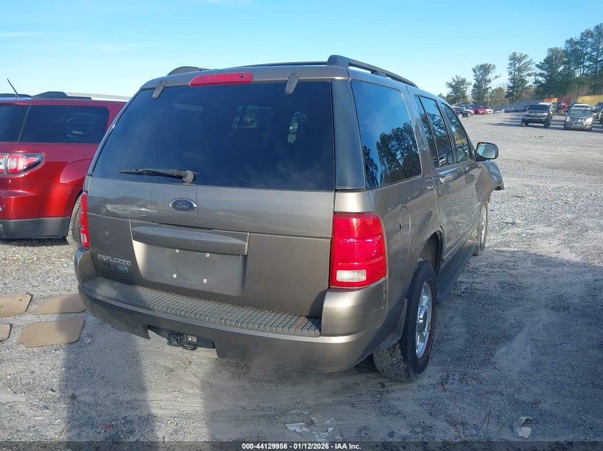 2004 Ford Explorer Xlt