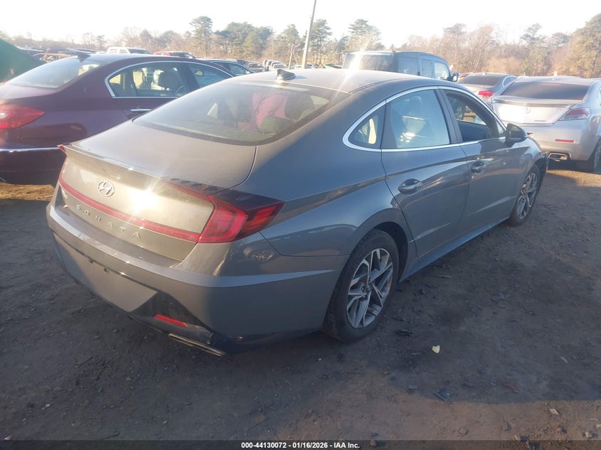 2022 Hyundai Sonata Sel