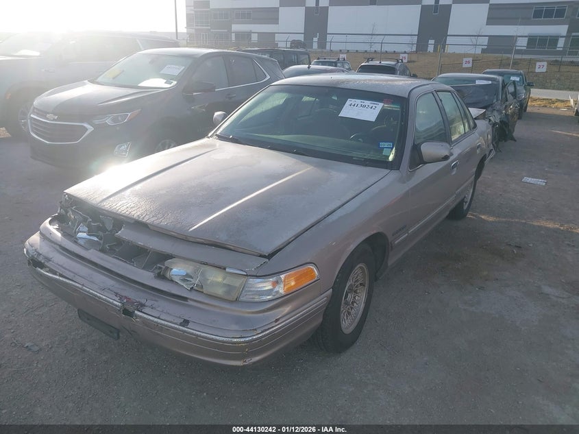 1995 Ford Crown Victoria Lx