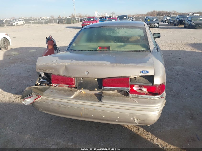 1995 Ford Crown Victoria Lx