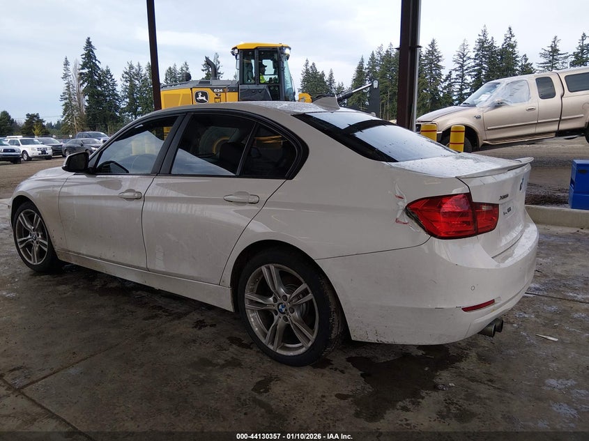Vin: wba3b3c57df542213, lot: 44626266, bmw 328i xdrive 20133