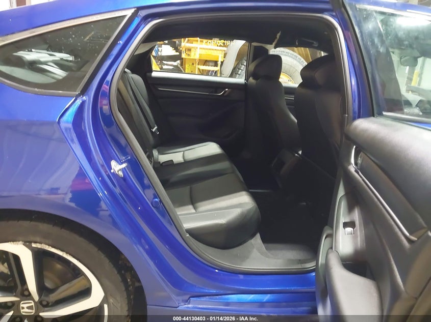2020 HONDA ACCORD SPORT — Photo 8