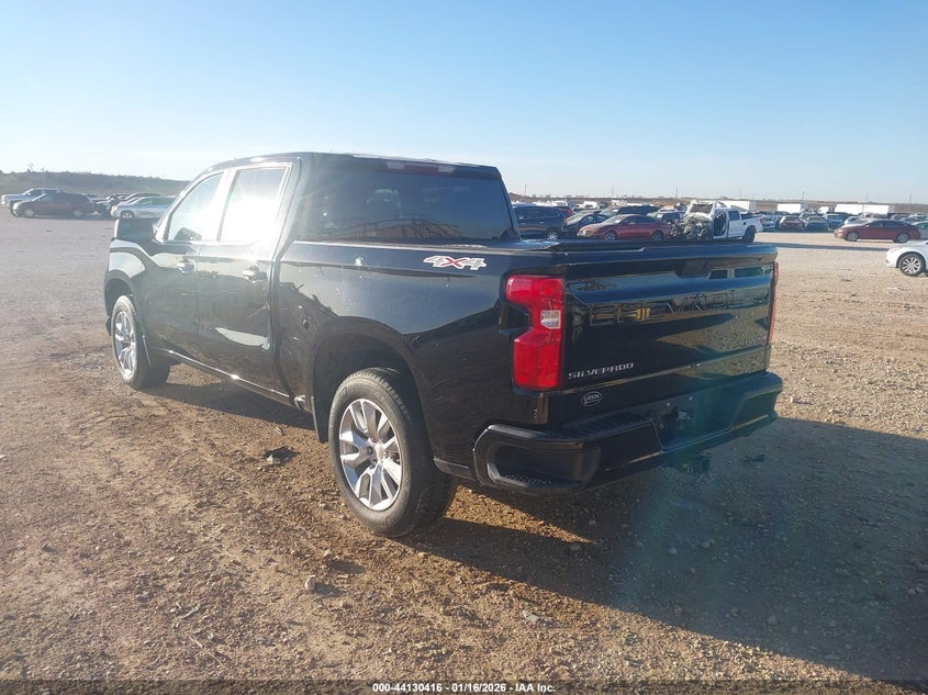 2021 Chevrolet Silverado 1500 4Wd Short Bed Custom