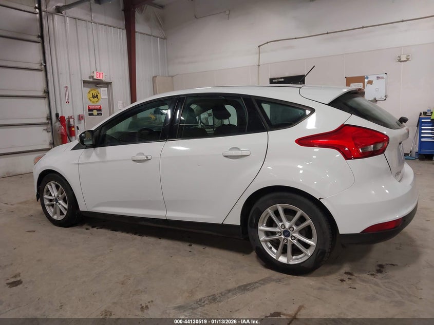 2015 Ford Focus Se VIN: 1FADP3K28FL289039 Lot: 44130519