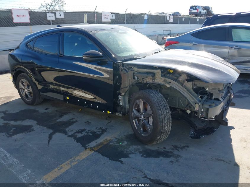 2022 Ford Mustang Mach-E