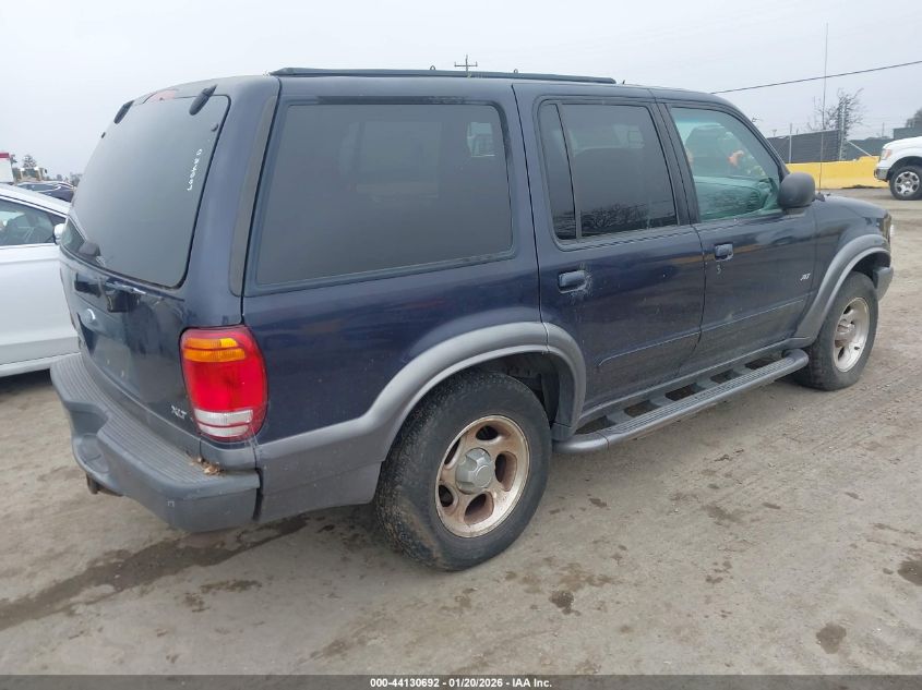 2000 Ford Explorer Xlt