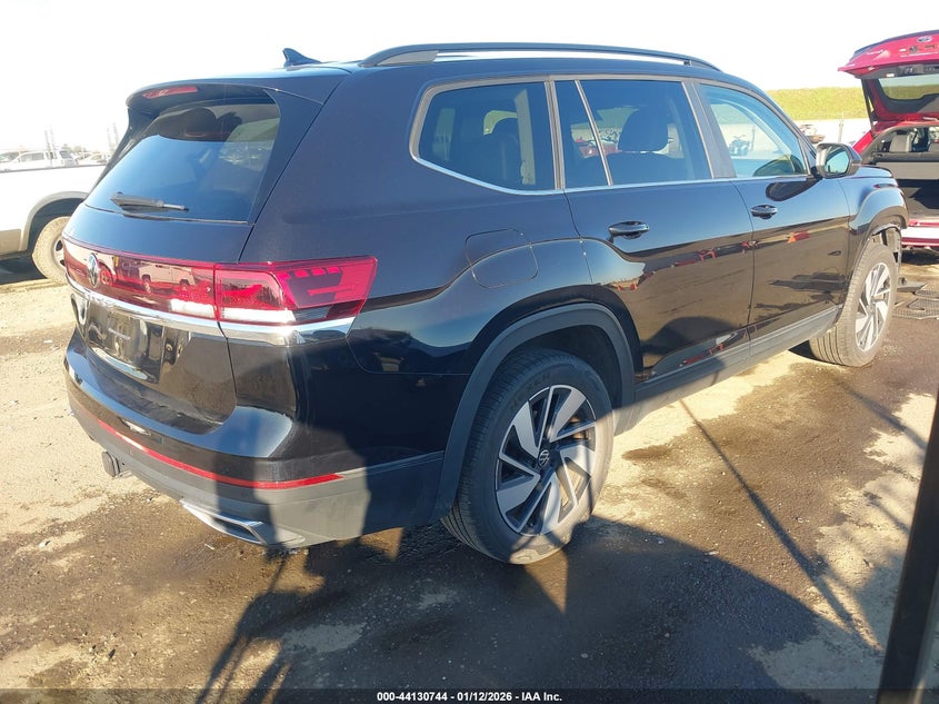 2024 Volkswagen Atlas 2.0T Se W/Technology