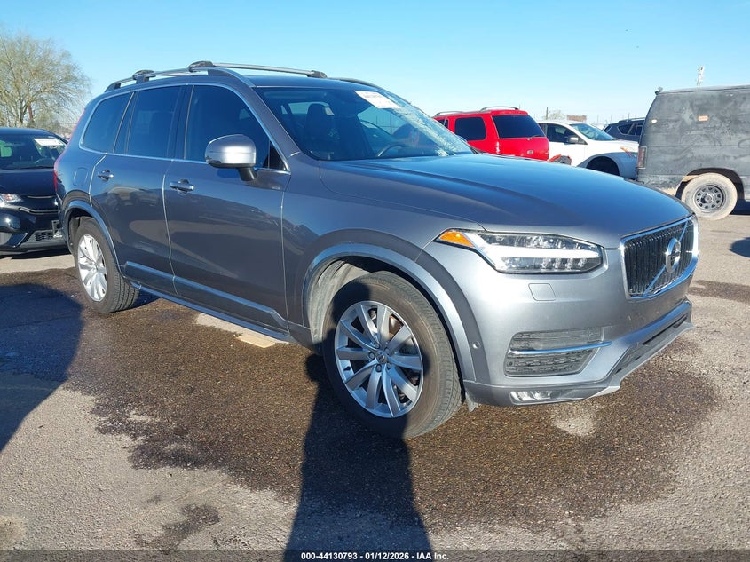 2016 Volvo Xc90 T6 Momentum