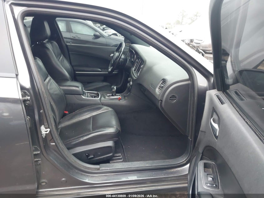 2019 Dodge Charger Sxt Rwd