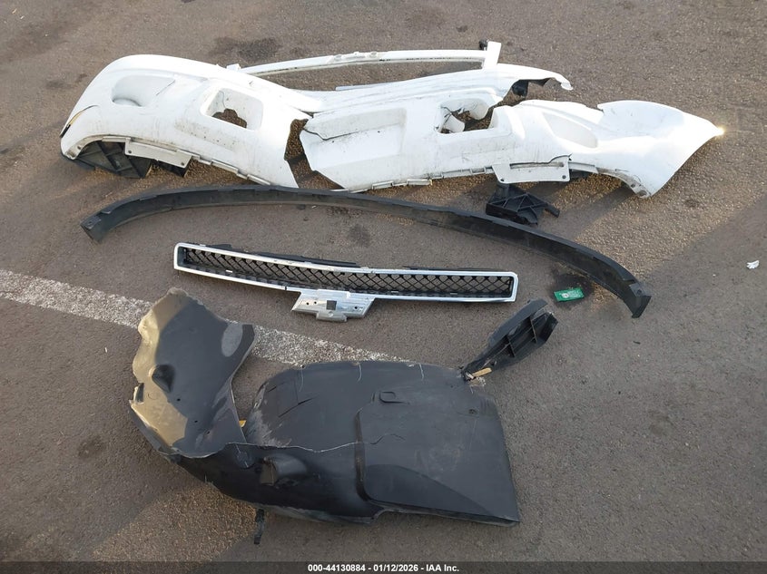 2013 Chevrolet Tahoe Lt VIN: 1GNSKBE07DR238363 Lot: 44130884