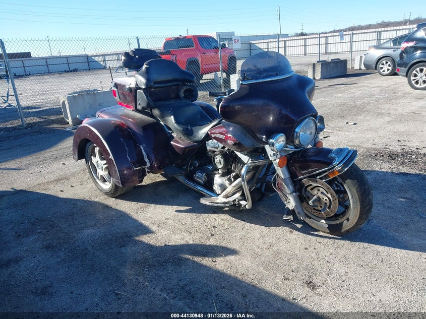 2005 Harley-Davidson FLHTCUI