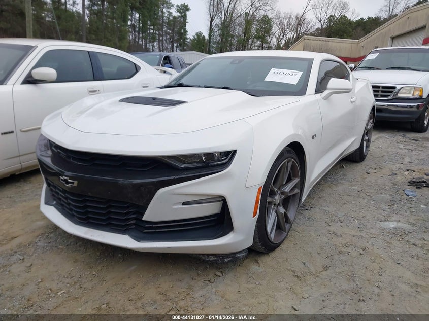 2019 CHEVROLET CAMARO auction photo 2