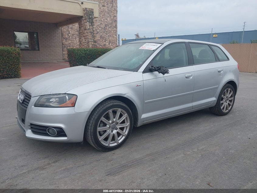Vin: waukeafmxda025656, lot: 44626973, audi a3 2.0t premium 20132