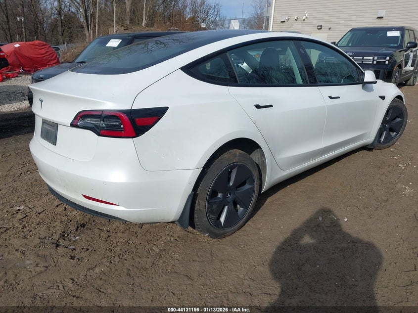 2021 Tesla Model 3 Standard Range Plus Rear-Wheel Drive