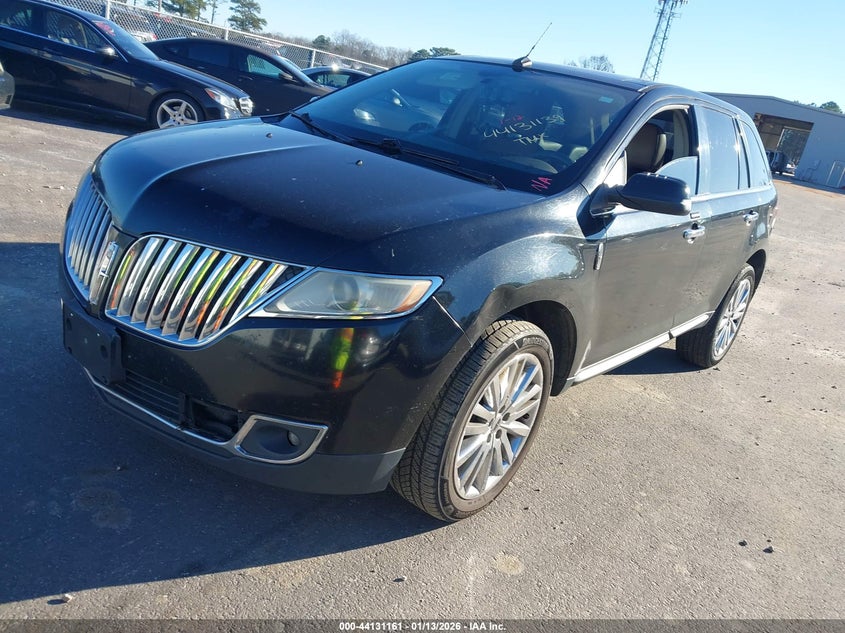 Vin: 2lmdj8jk7bbj21882, lot: 44627070, lincoln mkx 20112