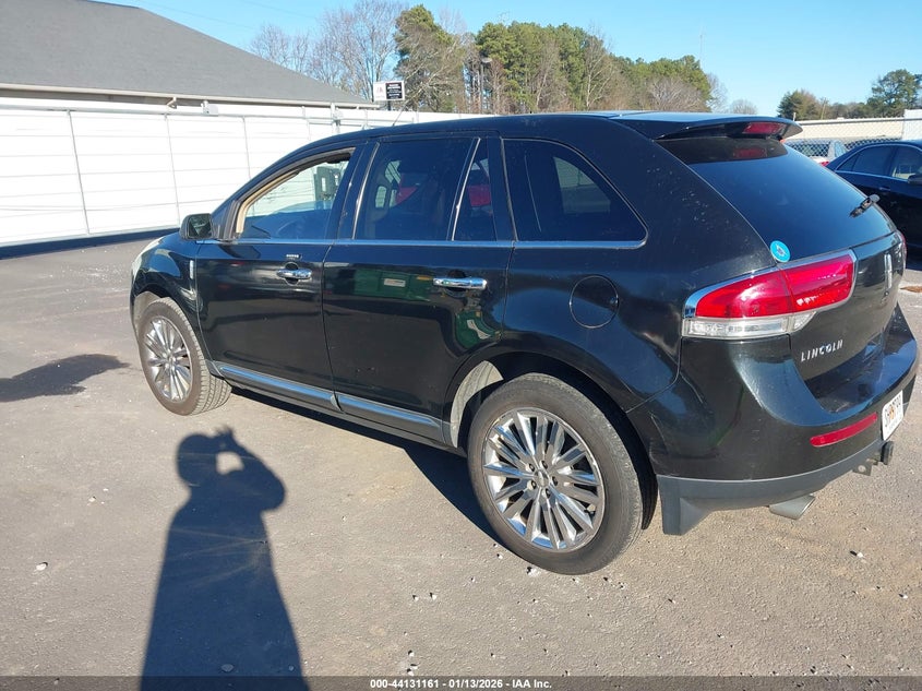 Vin: 2lmdj8jk7bbj21882, lot: 44627070, lincoln mkx 20113
