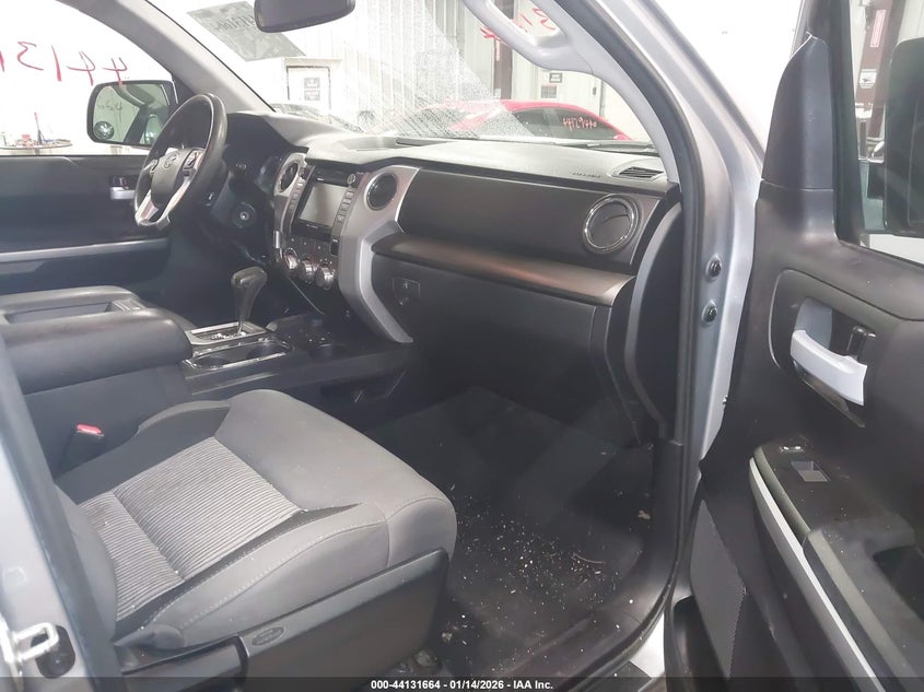 2017 Toyota Tundra Sr5 5.7L V8