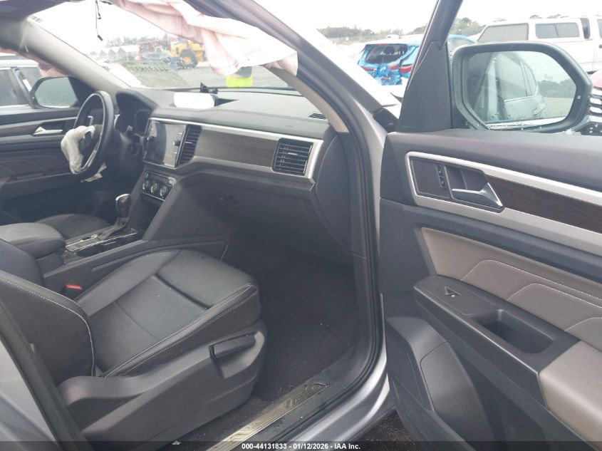 2022 Volkswagen Atlas 3.6L V6 Se W/Technology