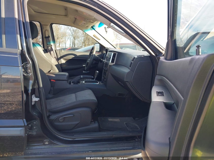 2009 Jeep Grand Cherokee Laredo