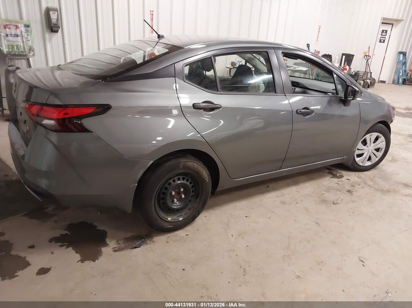 2025 Nissan Versa 1.6 S