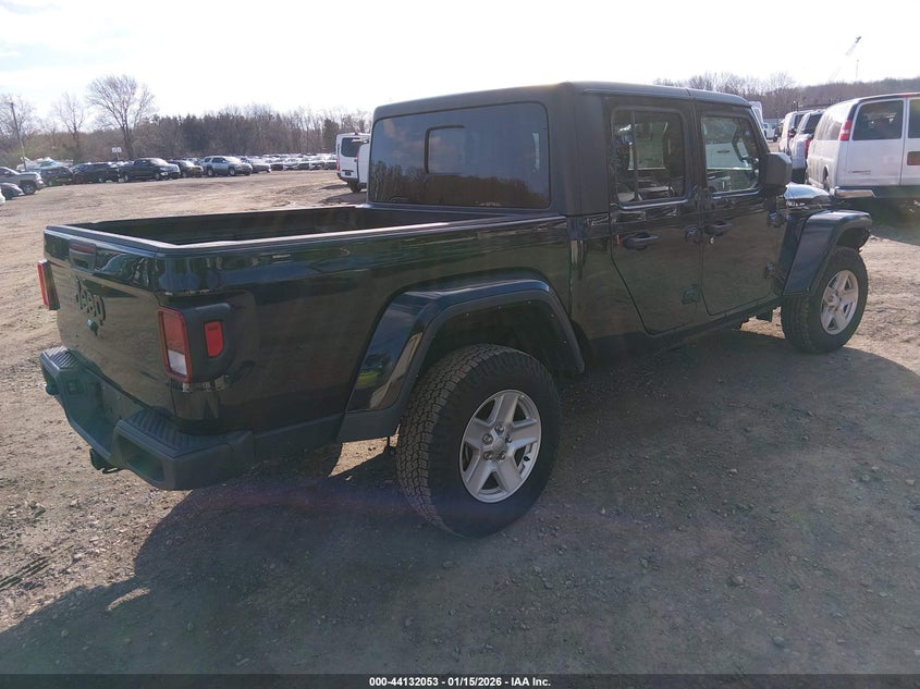 2022 Jeep Gladiator Sport S 4X4