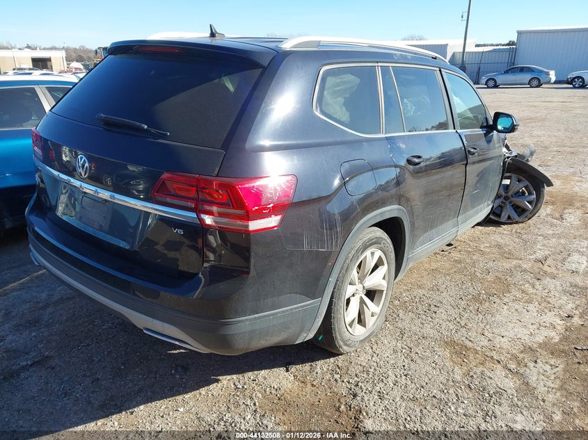 VIN 1V2CR2CA2JC565478 2018 VOLKSWAGEN ATLAS 3.6L V6 SE