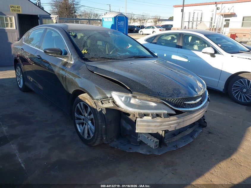 2016 Chrysler 200 Touring
