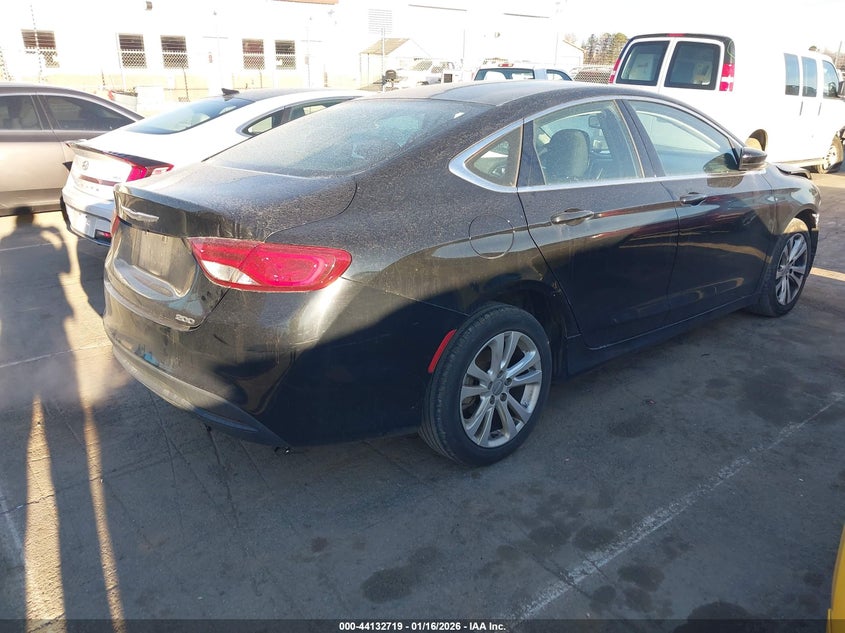 2016 Chrysler 200 Touring