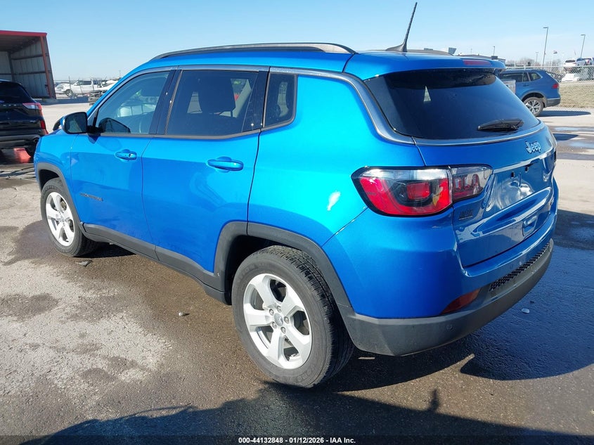 2018 Jeep Compass Latitude Fwd
