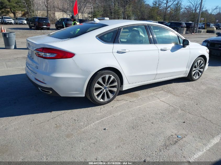 2020 Ford Fusion Se