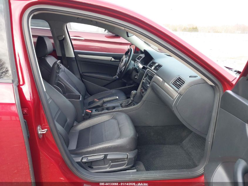 2015 Volkswagen Passat 1.8T Wolfsburg Edition