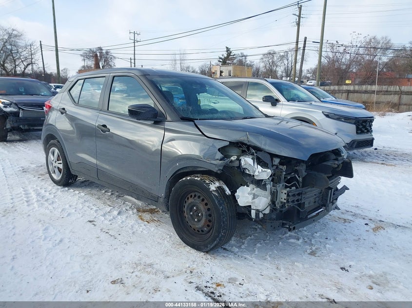 2020 Nissan Kicks S Xtronic Cvt