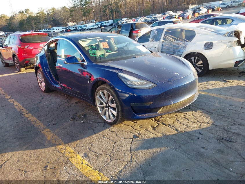2018 Tesla Model 3 Long Range/Mid Range