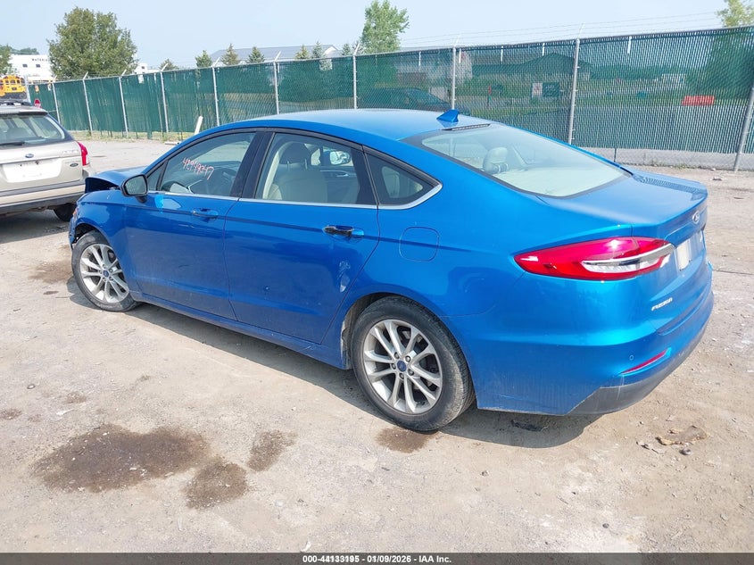 2019 FORD FUSION auction photo 3