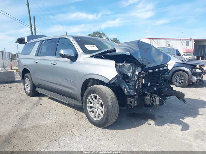 2023 Chevrolet Suburban 4Wd Premier