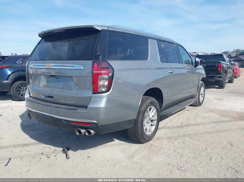 2023 Chevrolet Suburban 4Wd Premier