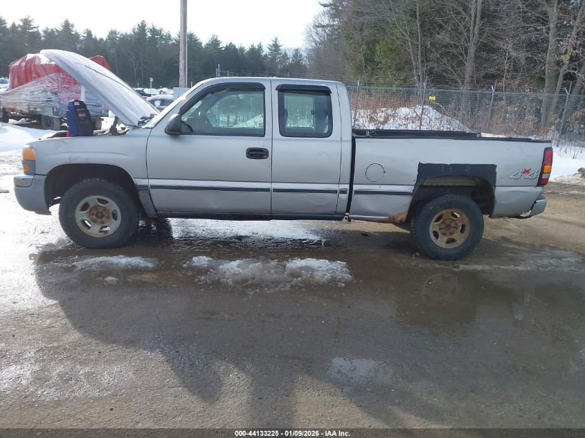 2004 GMC Sierra 1500 Work Truck