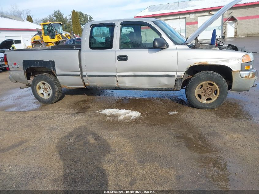 2004 GMC Sierra 1500 Work Truck