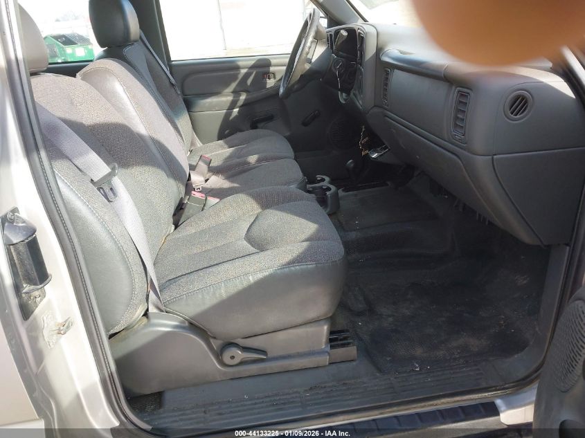 2004 GMC Sierra 1500 Work Truck